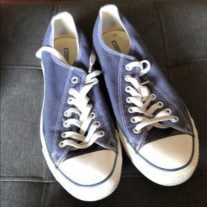 Converse Men’s Size 9